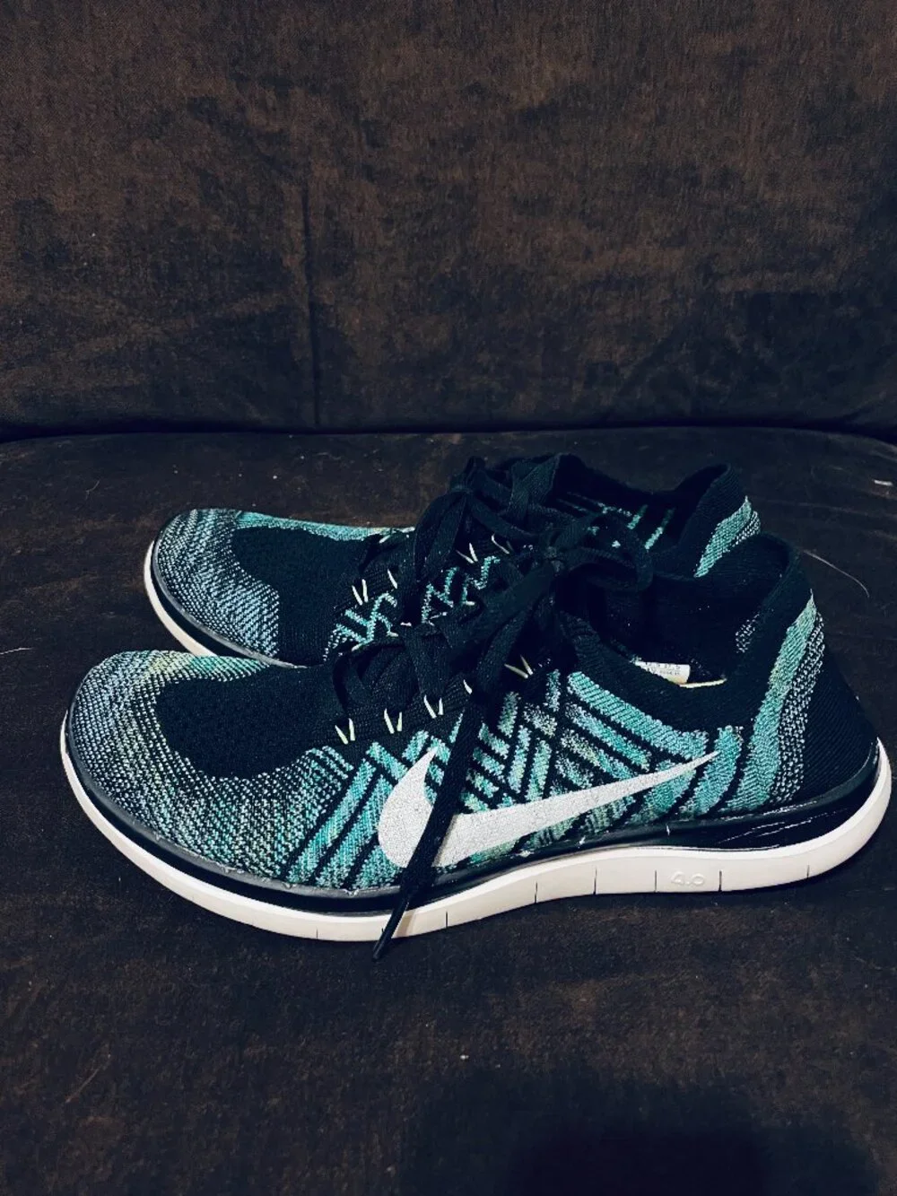 Nike Flyknit Free 4.0 Women's 10.5 US Black Sail Voltage 717076-013 42.5 EUR